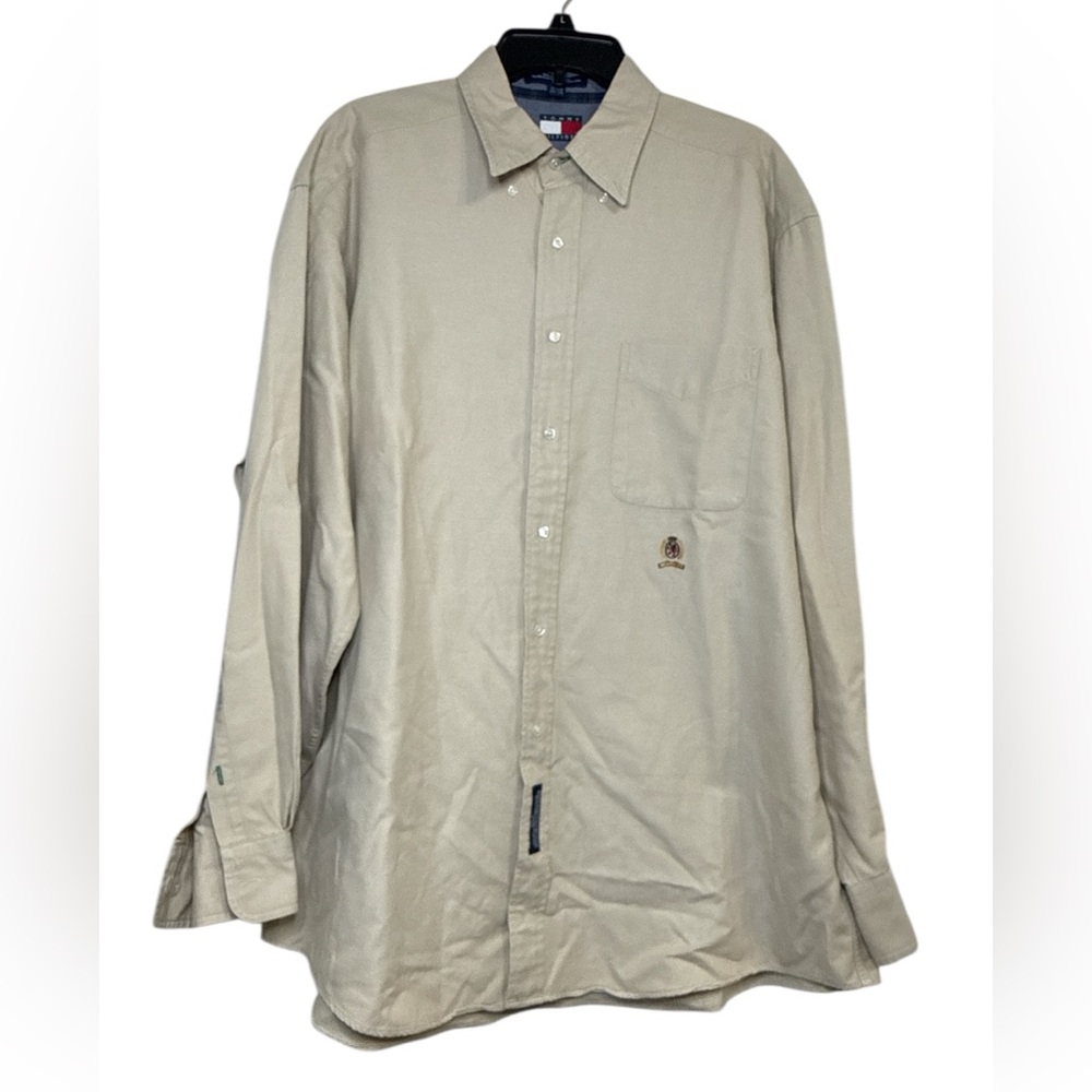 Tommy Hilfiger tan button down lion crest shirt xl